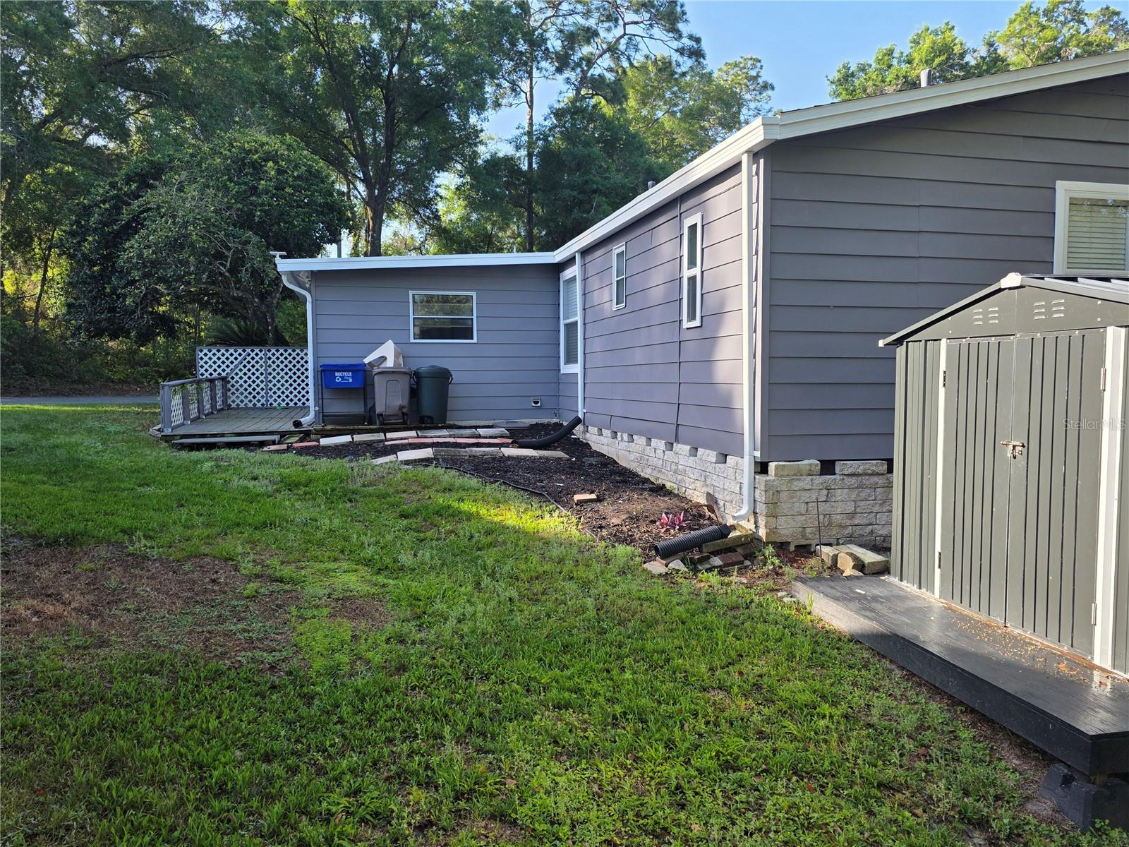 HIDDEN HILLS - Residential