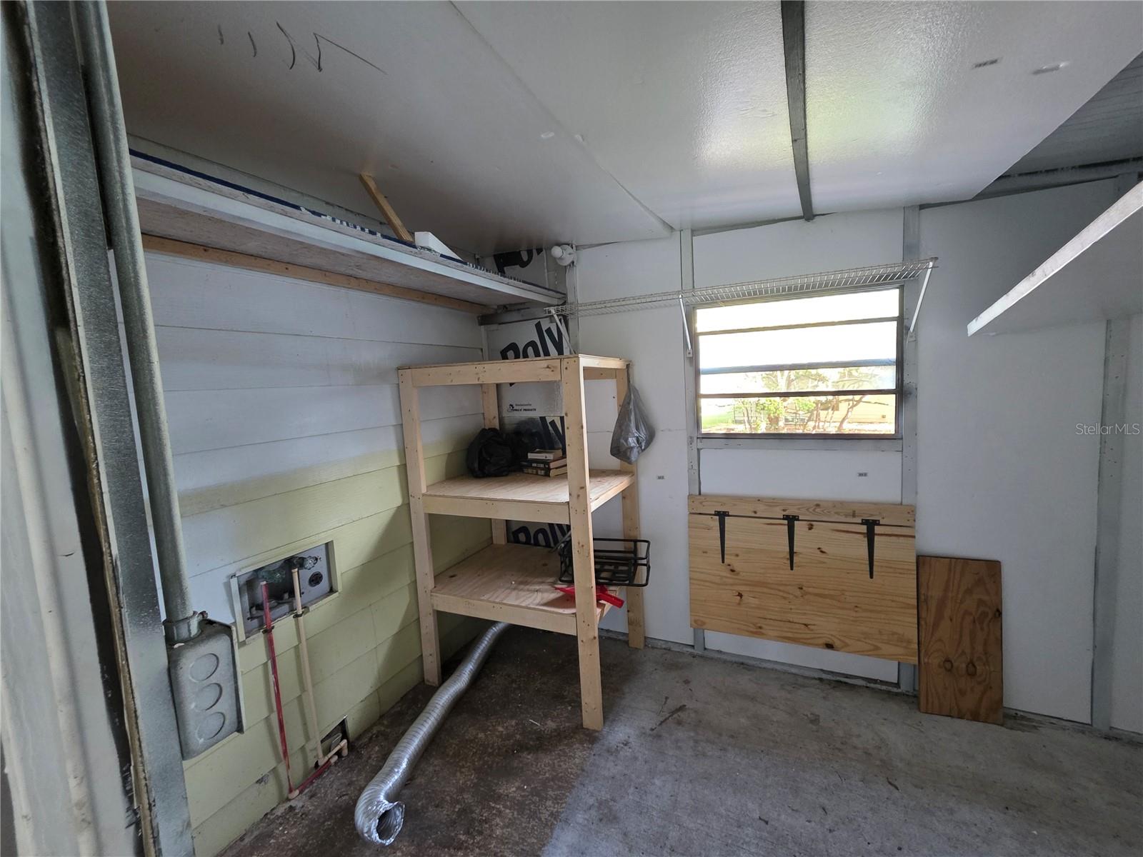 HIDDEN HILLS - Residential