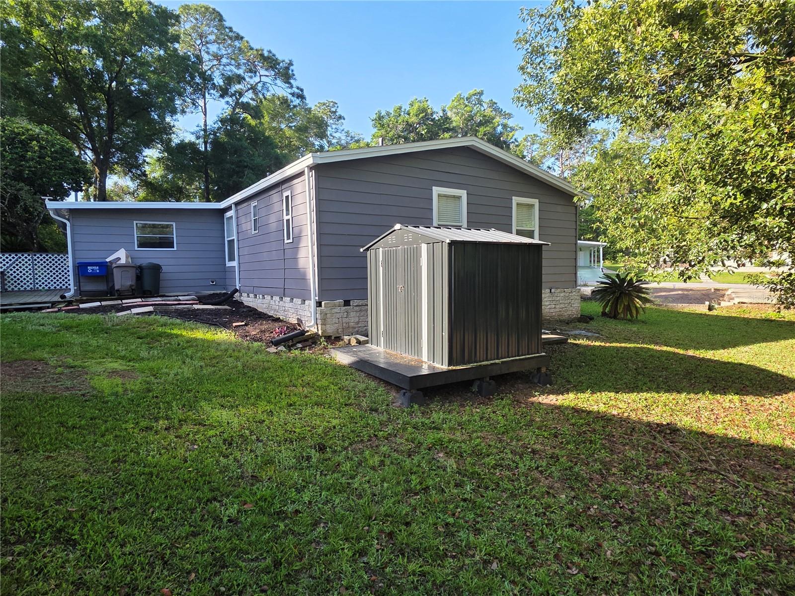 HIDDEN HILLS - Residential