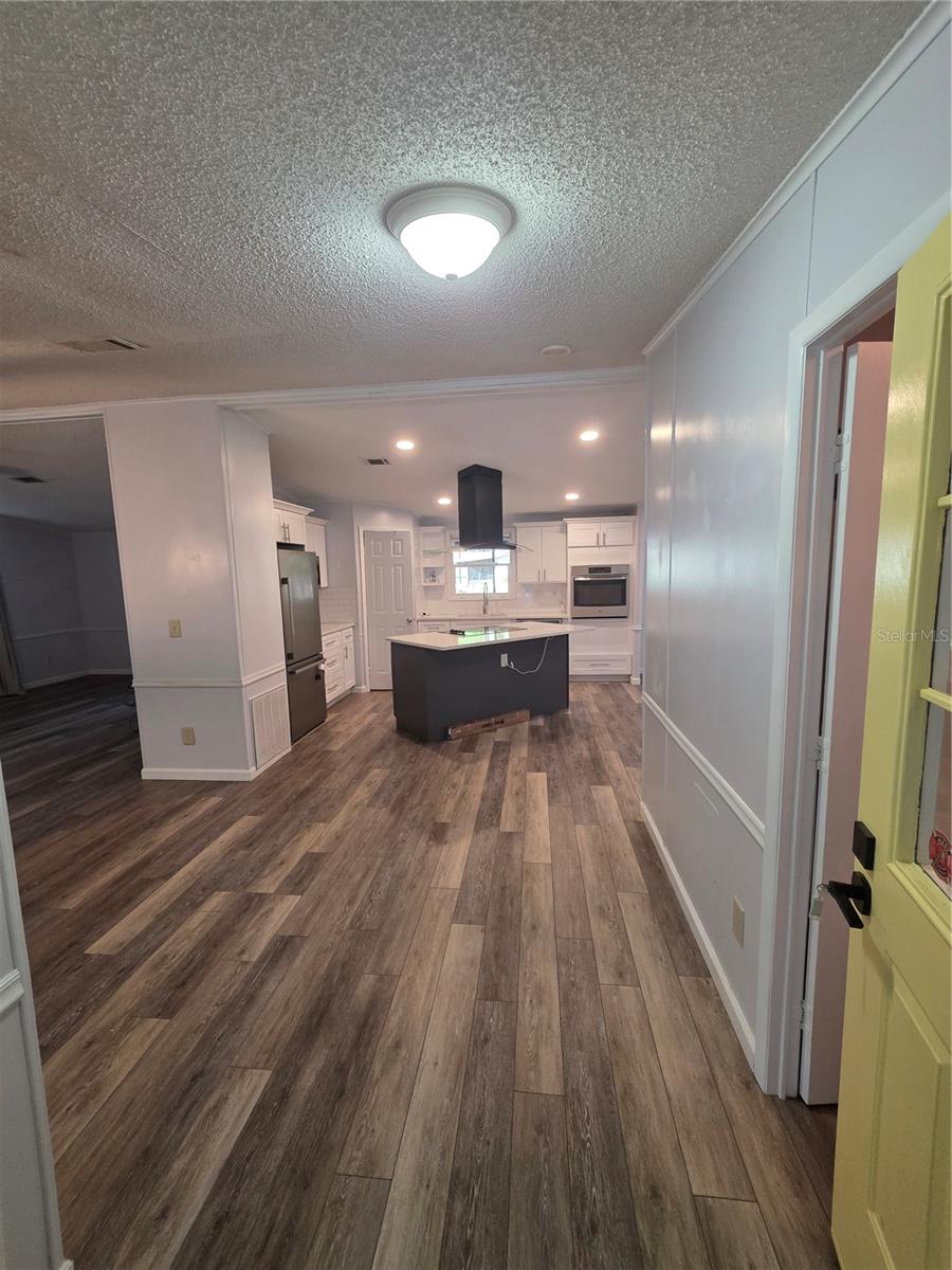 HIDDEN HILLS - Residential