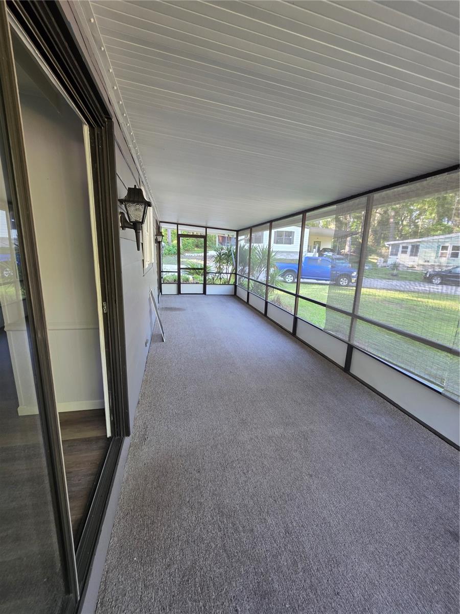 HIDDEN HILLS - Residential