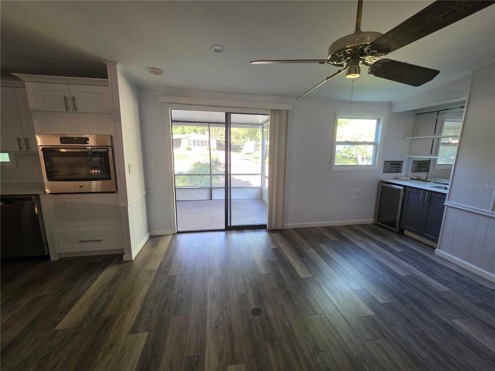 HIDDEN HILLS - Residential