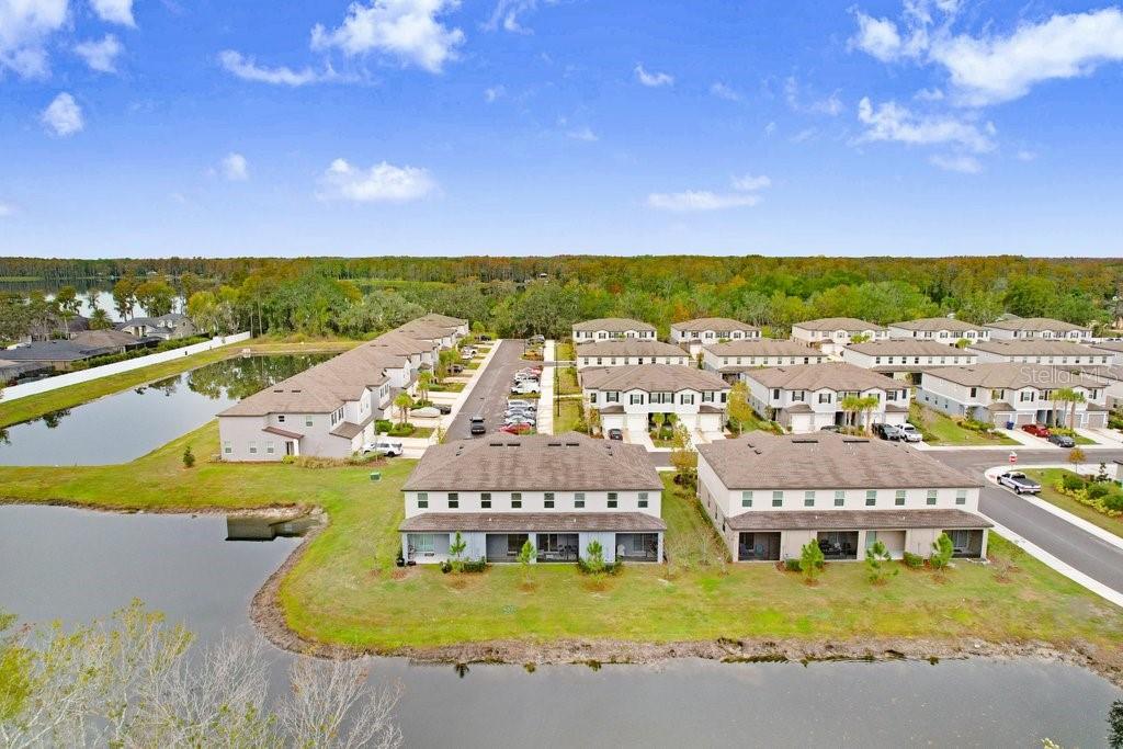 TOWNES/LK THOMAS PH 1 - Residential Lease