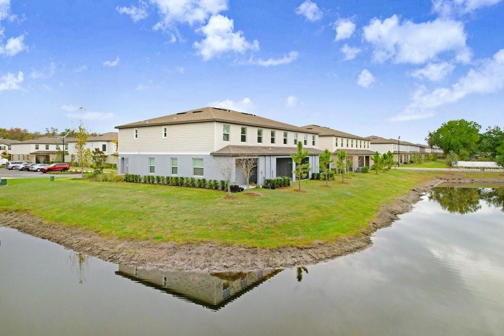 TOWNES/LK THOMAS PH 1 - Residential Lease