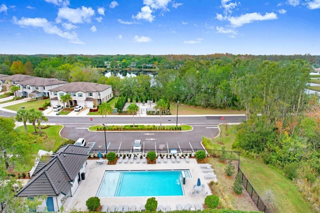 TOWNES/LK THOMAS PH 1 - Residential Lease