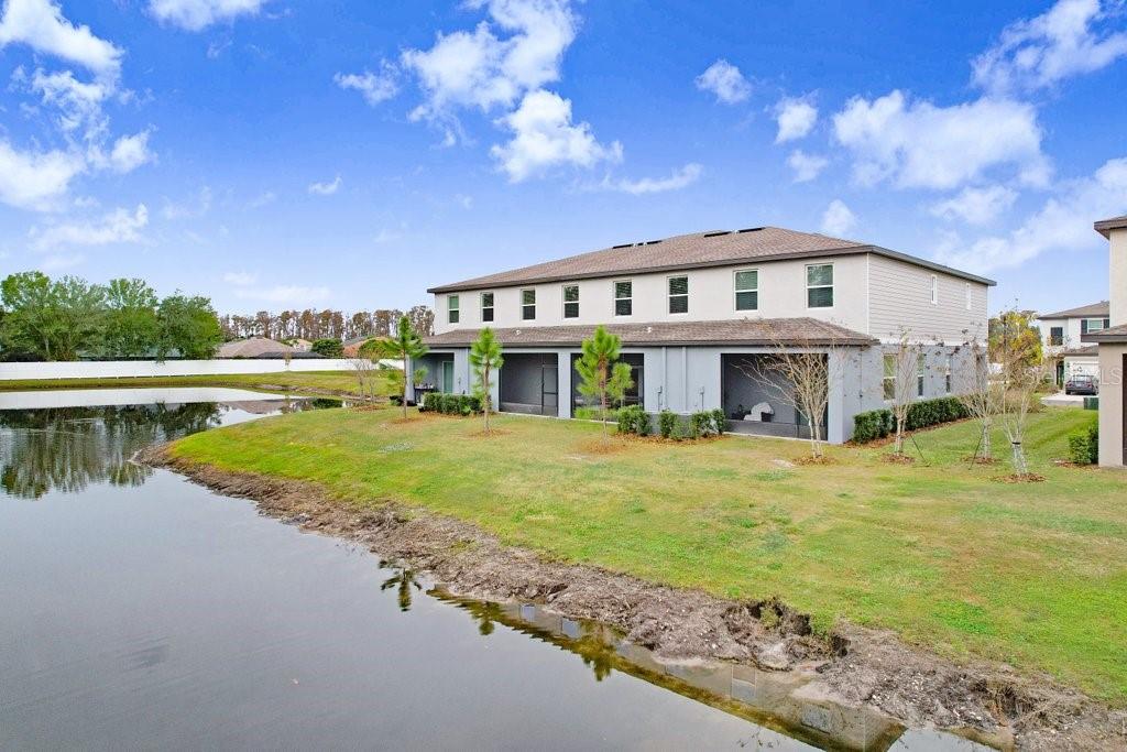 TOWNES/LK THOMAS PH 1 - Residential Lease