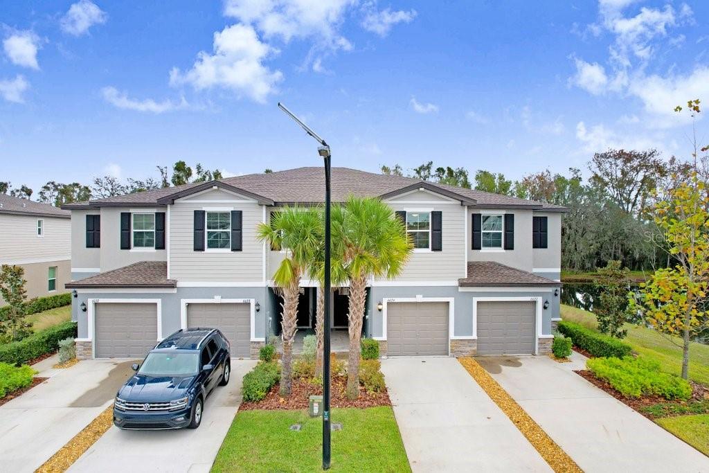 TOWNES/LK THOMAS PH 1 - Residential Lease