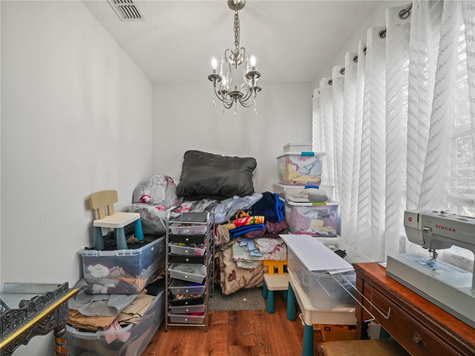 BROOKSHIRE - Residential