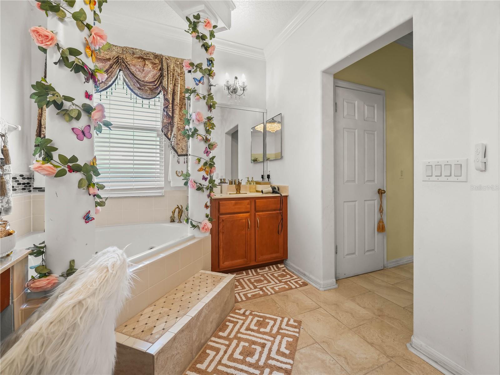 BROOKSHIRE - Residential