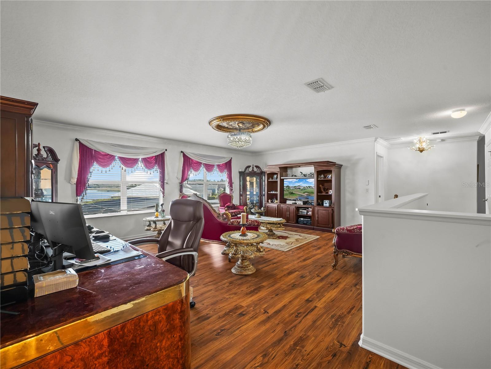 BROOKSHIRE - Residential