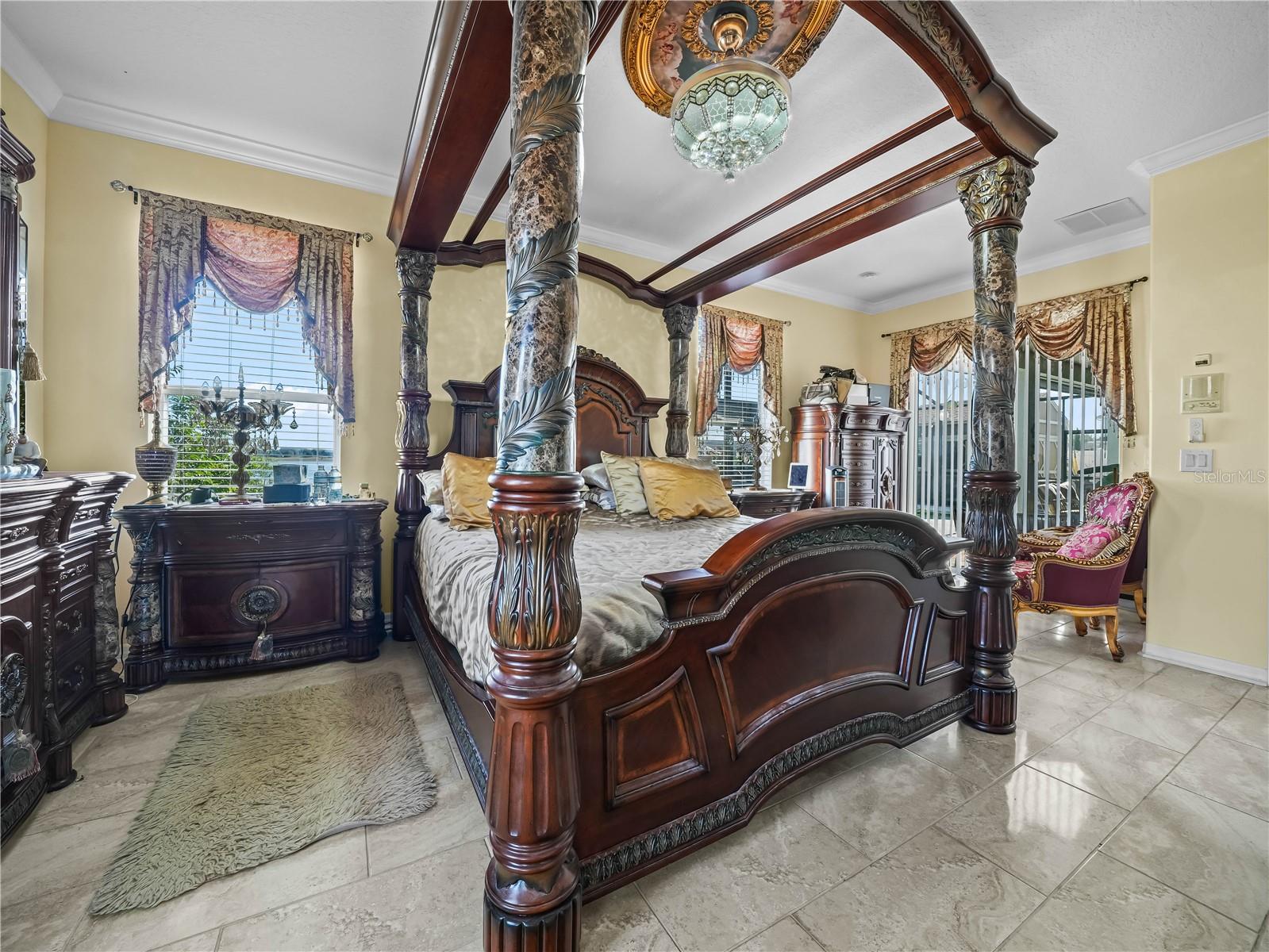 BROOKSHIRE - Residential