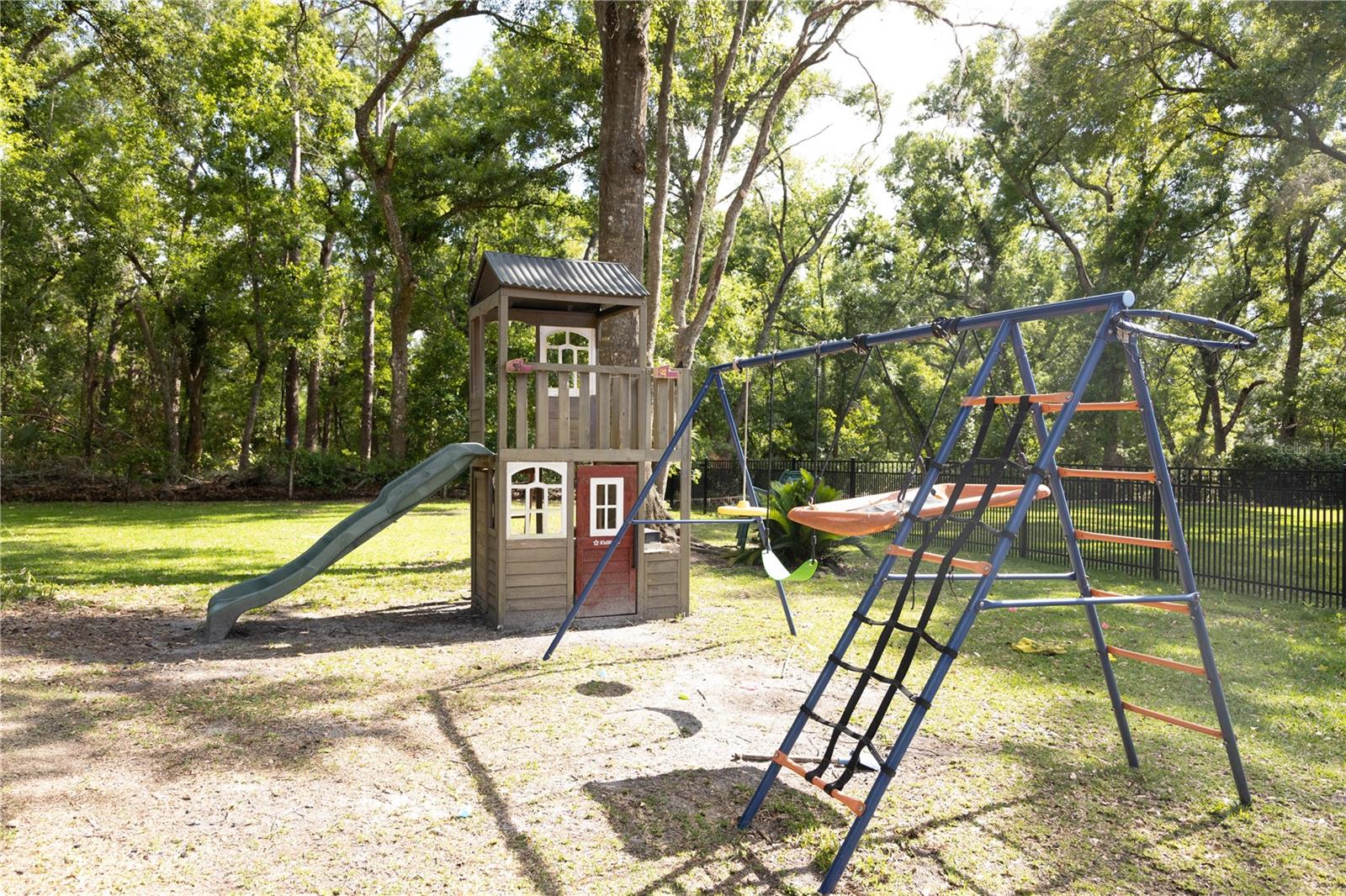 WYNDGATE - Residential