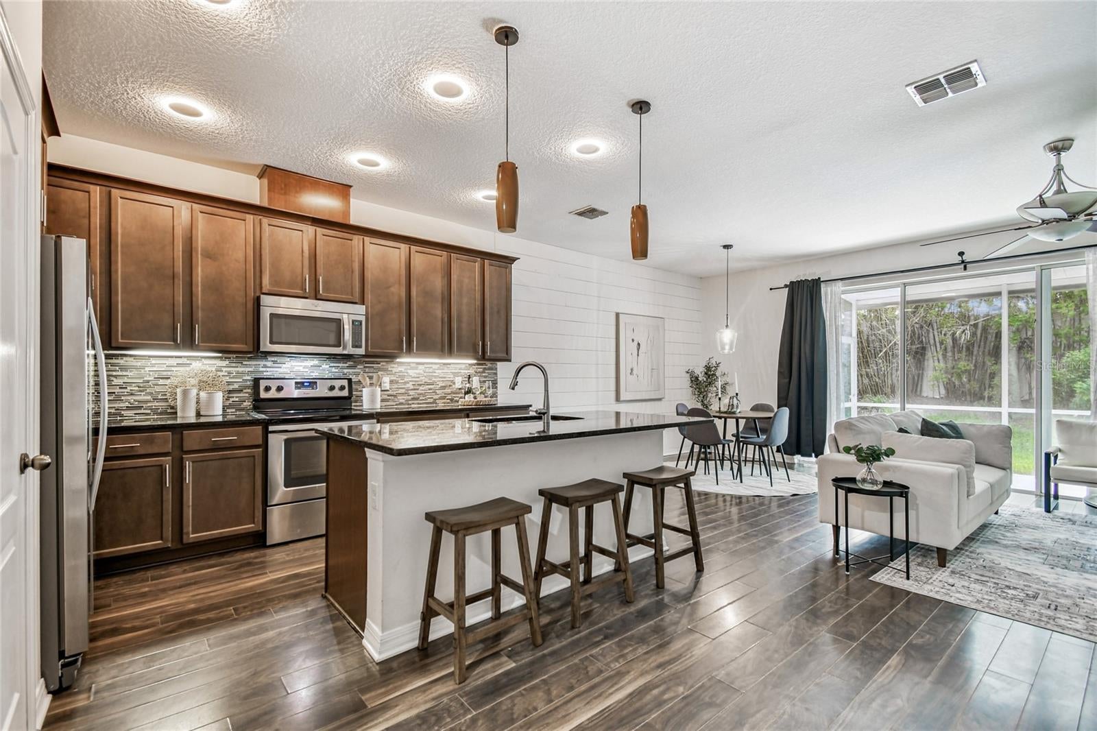 2641 RIVER LANDING DRIVE