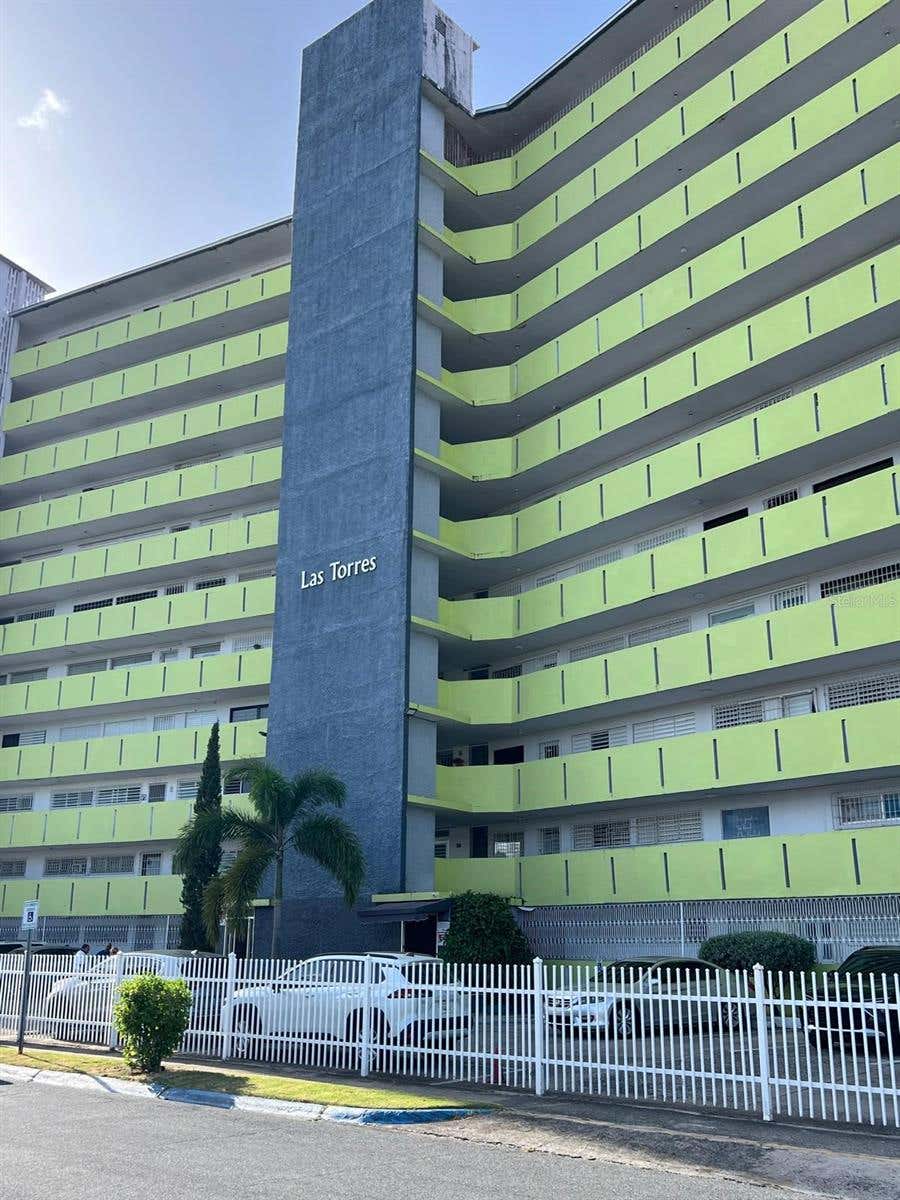 Photo of Cond. Las Torres Sur Calle Gonzalo Rivera Ortega #2-F, Bayamon, PR 00956 (MLS # PR9123236)