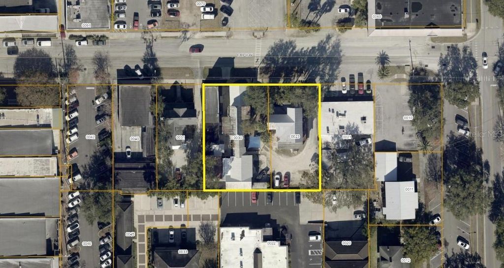 Photo of 128 E Rich Avenue, Deland, FL 32724 (MLS # V4946191)