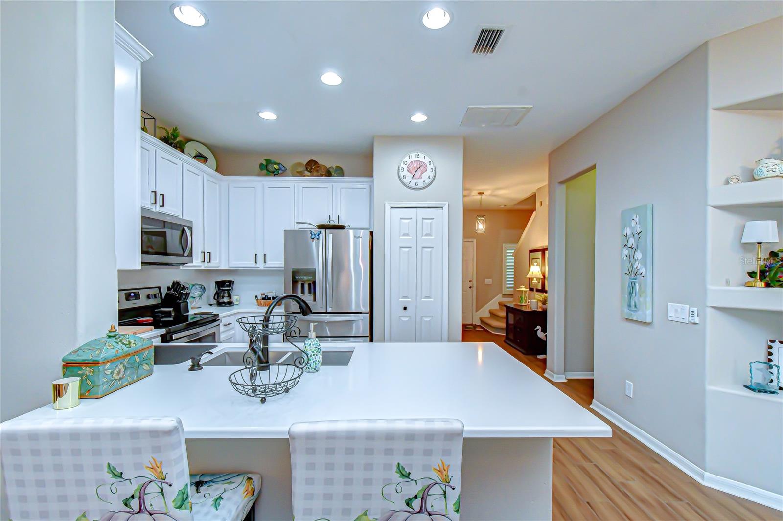 BALLANTRAE VILLAGE 01 - Residential