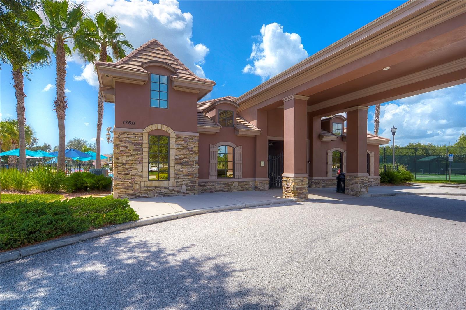 BALLANTRAE VILLAGE 01 - Residential