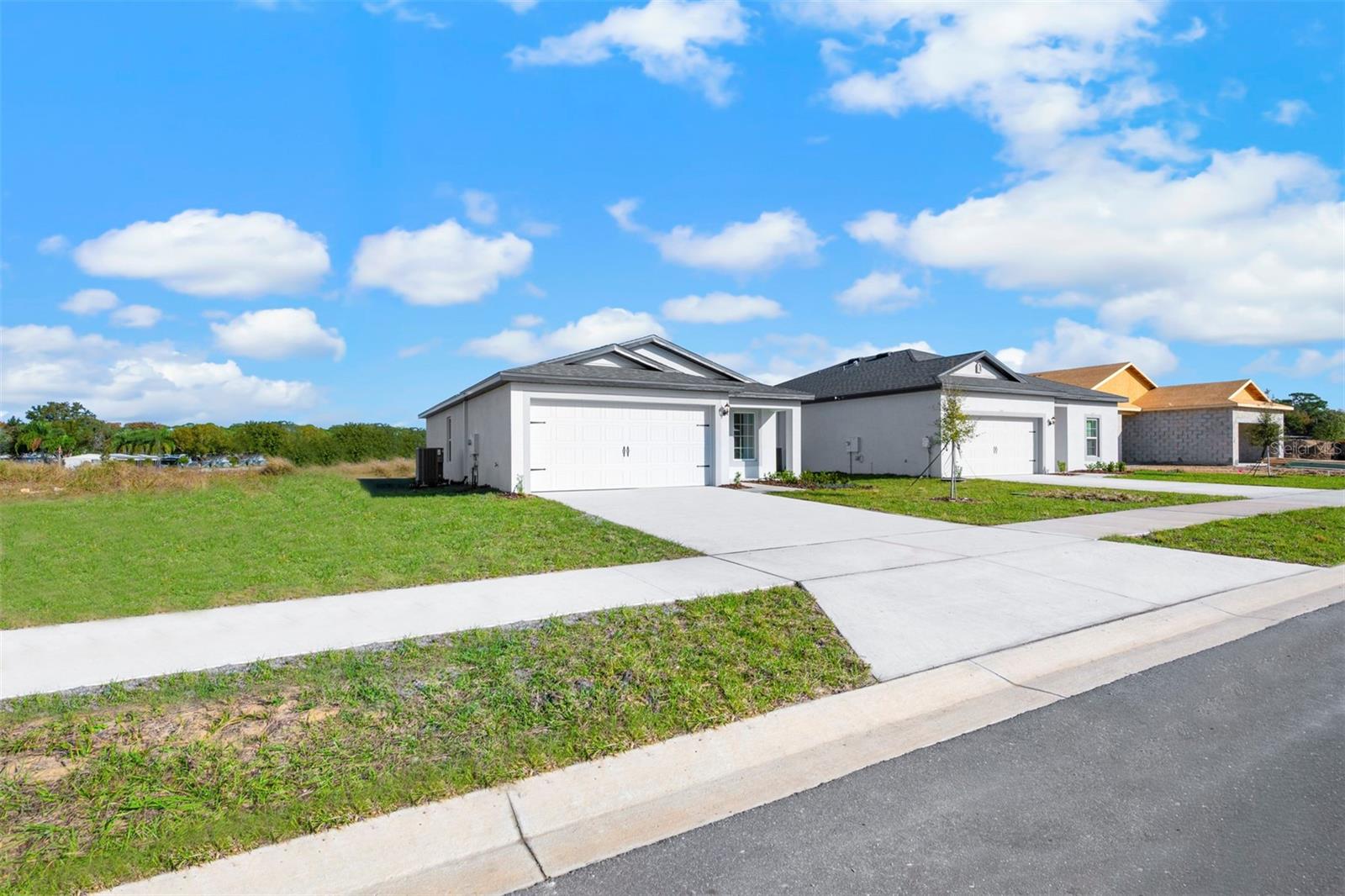 13363 TULA LOOP