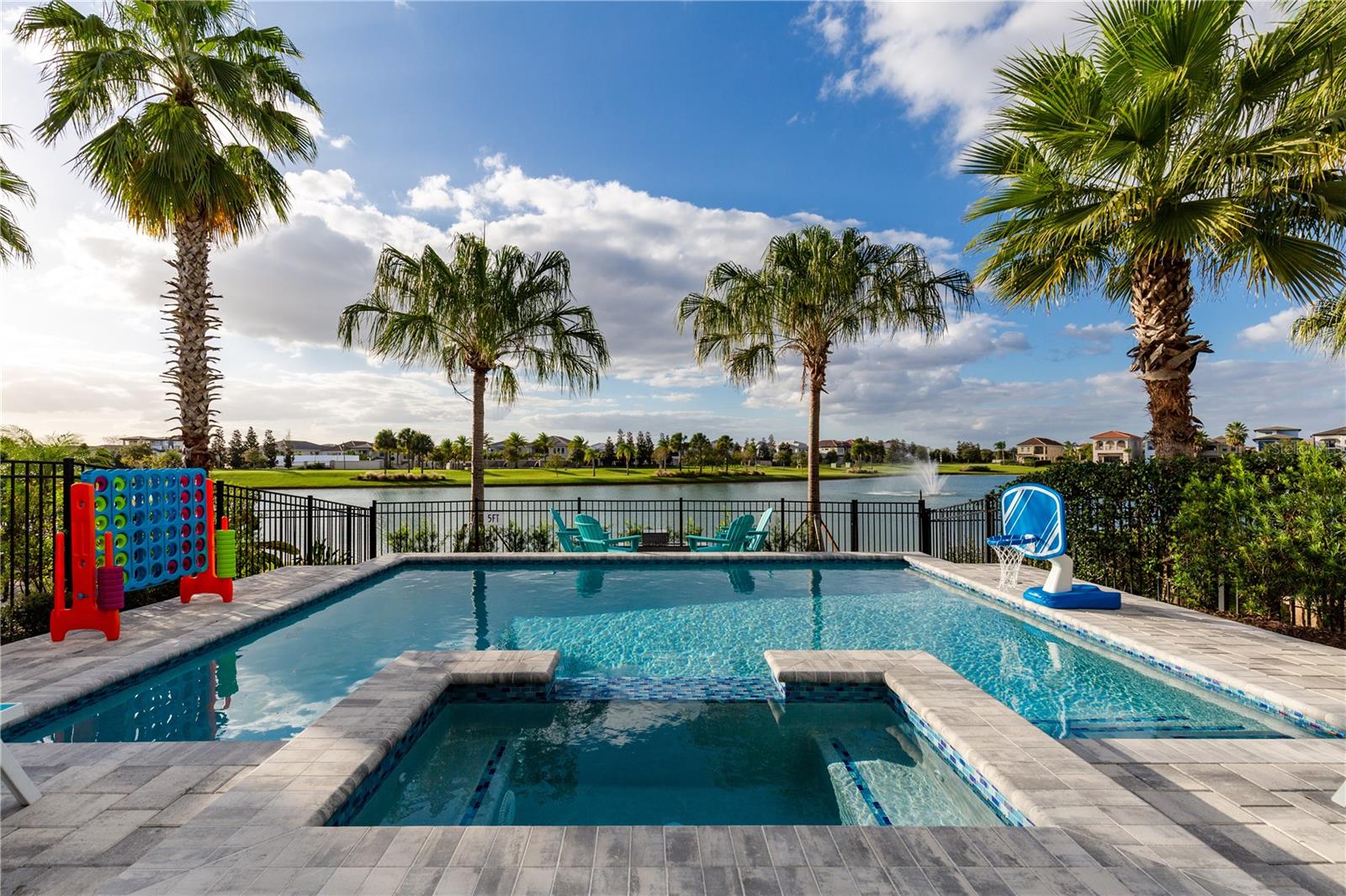 884 GOLDEN BEAR DRIVE