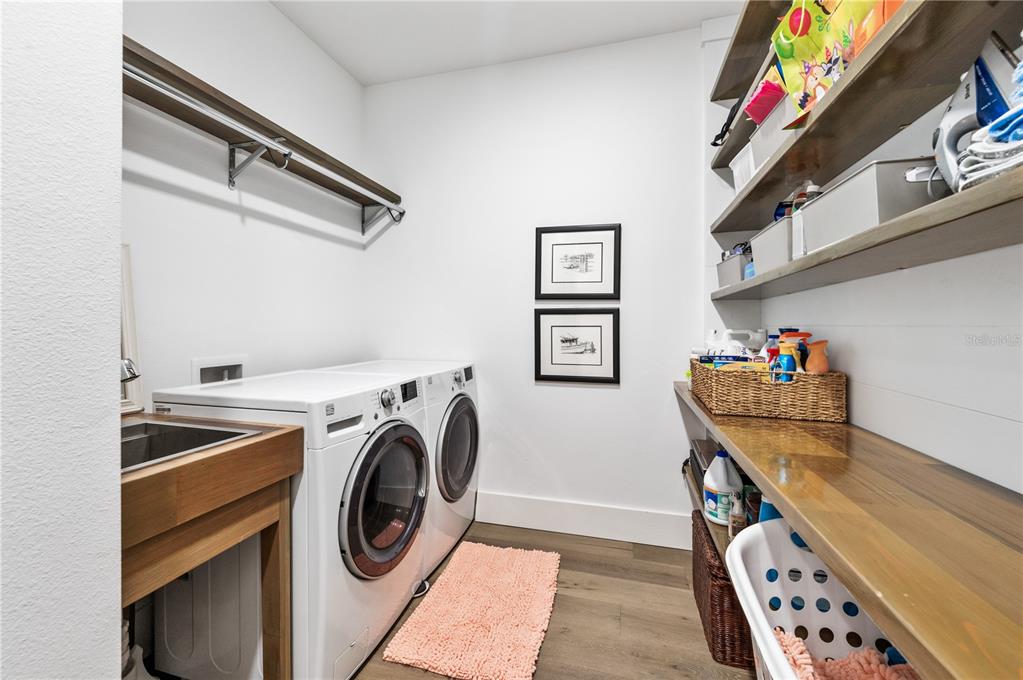 HARTLAND PARK - Residential