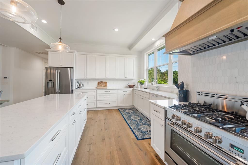 HARTLAND PARK - Residential