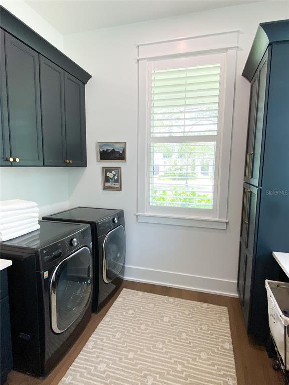 HARTLAND PARK - Residential