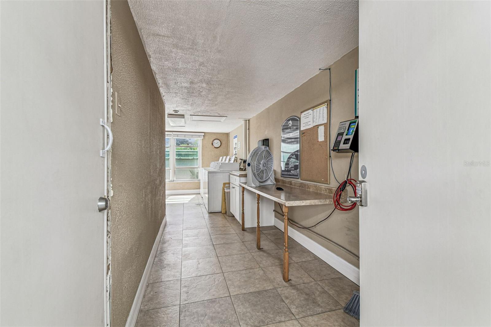 DOLPHIN POINTE OF DUNEDIN CONDO - Residential