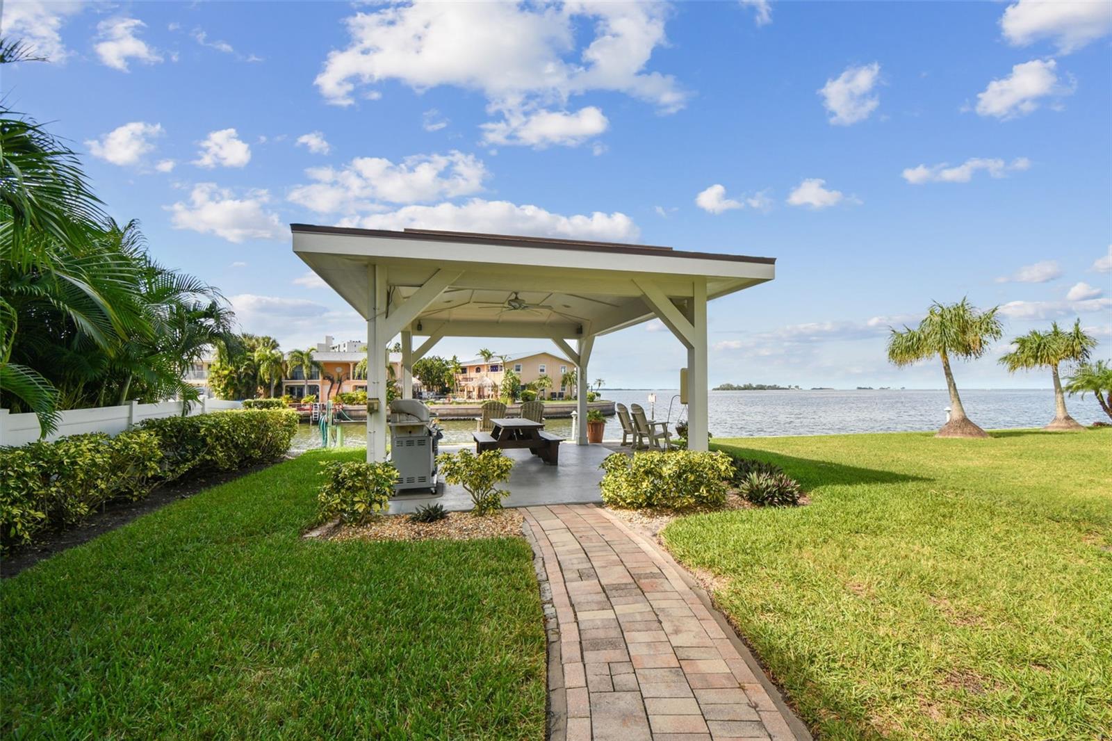 DOLPHIN POINTE OF DUNEDIN CONDO - Residential