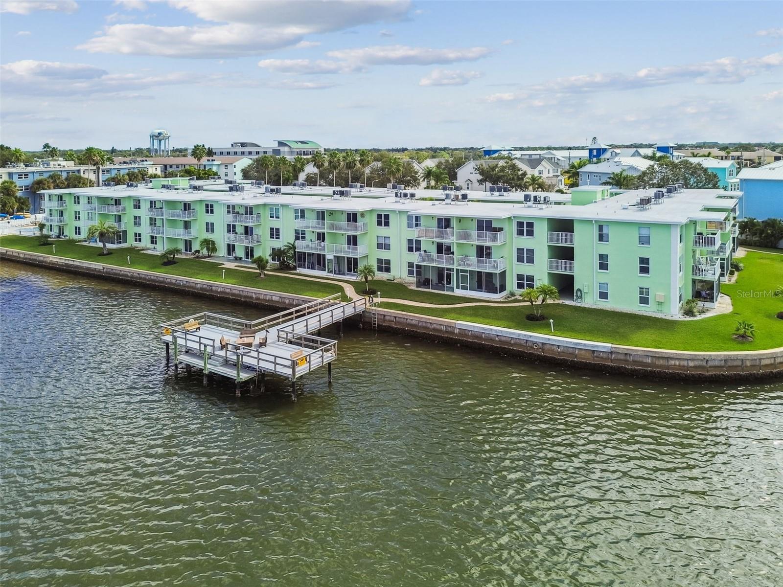 DOLPHIN POINTE OF DUNEDIN CONDO - Residential