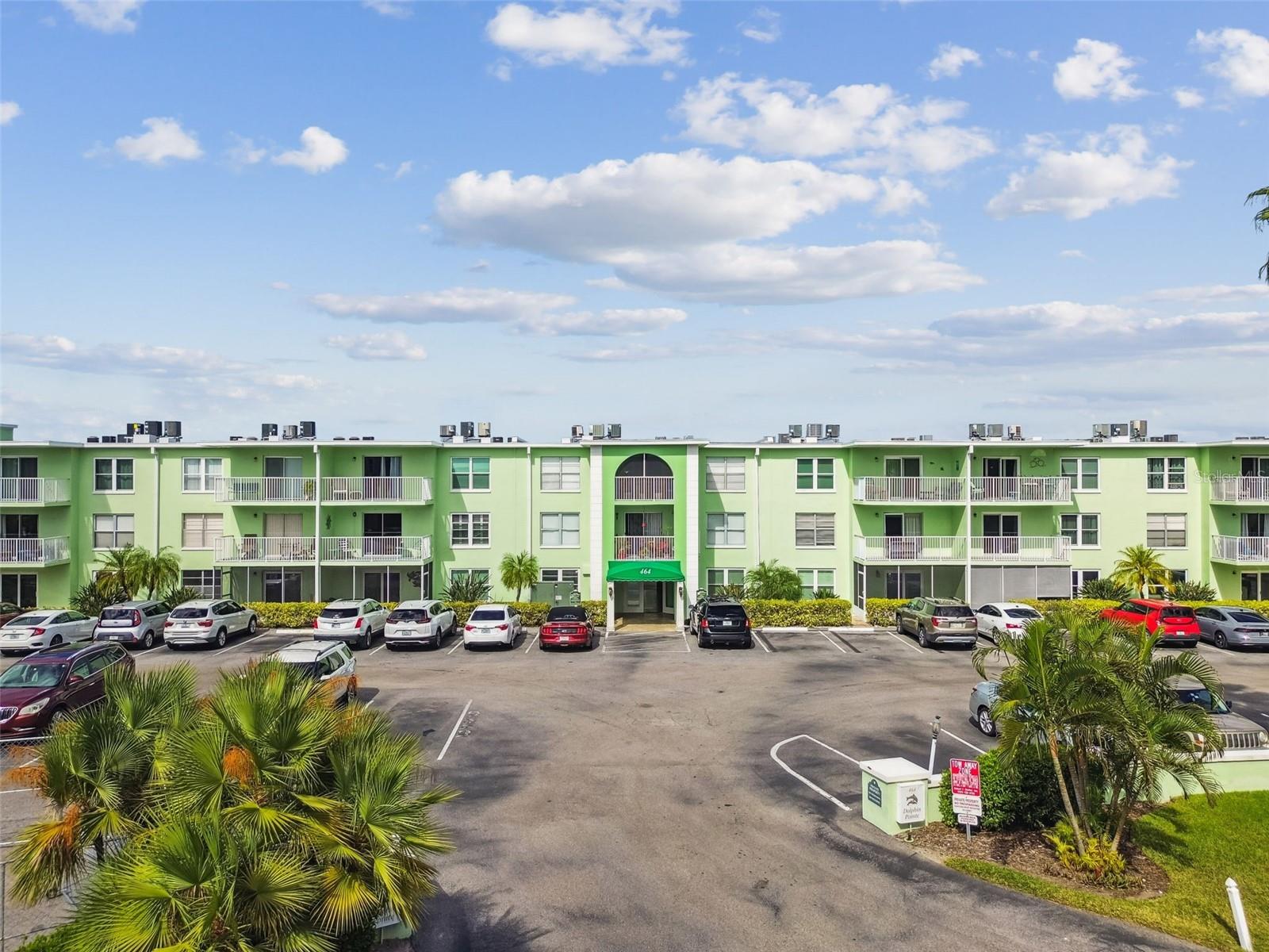 DOLPHIN POINTE OF DUNEDIN CONDO - Residential