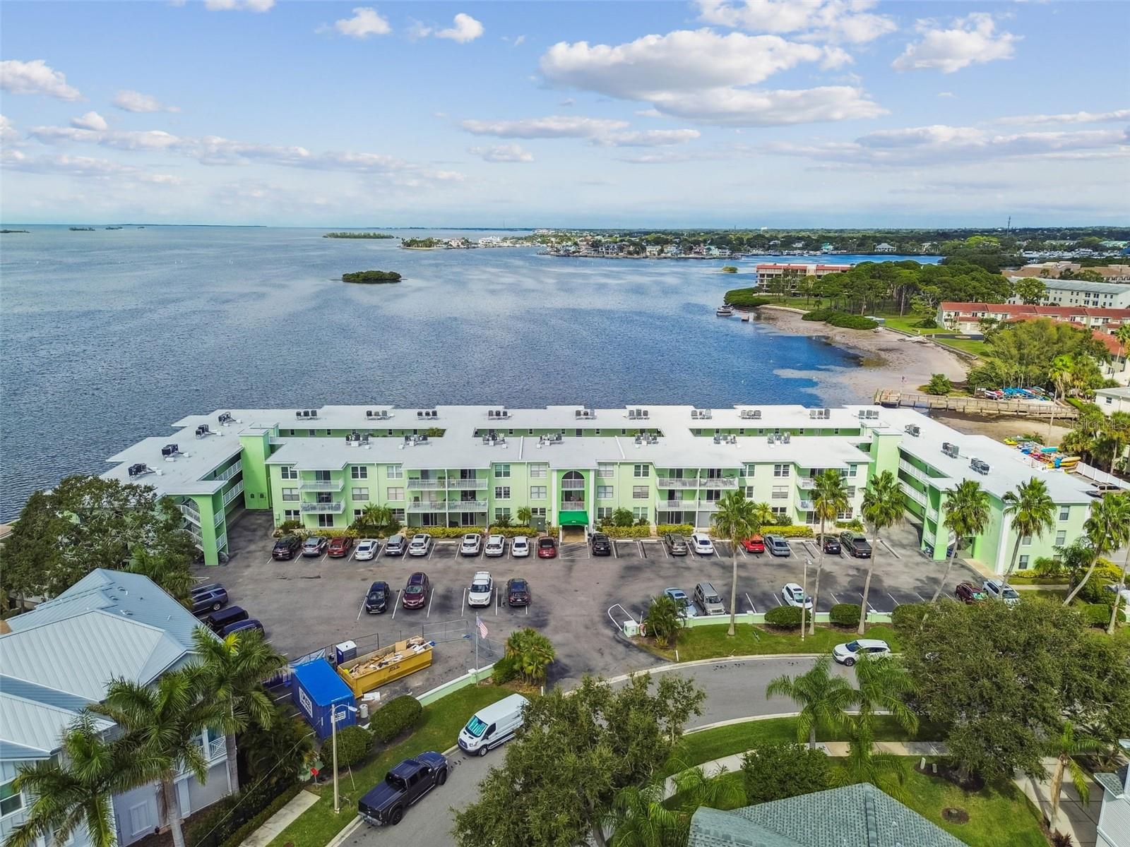 DOLPHIN POINTE OF DUNEDIN CONDO - Residential