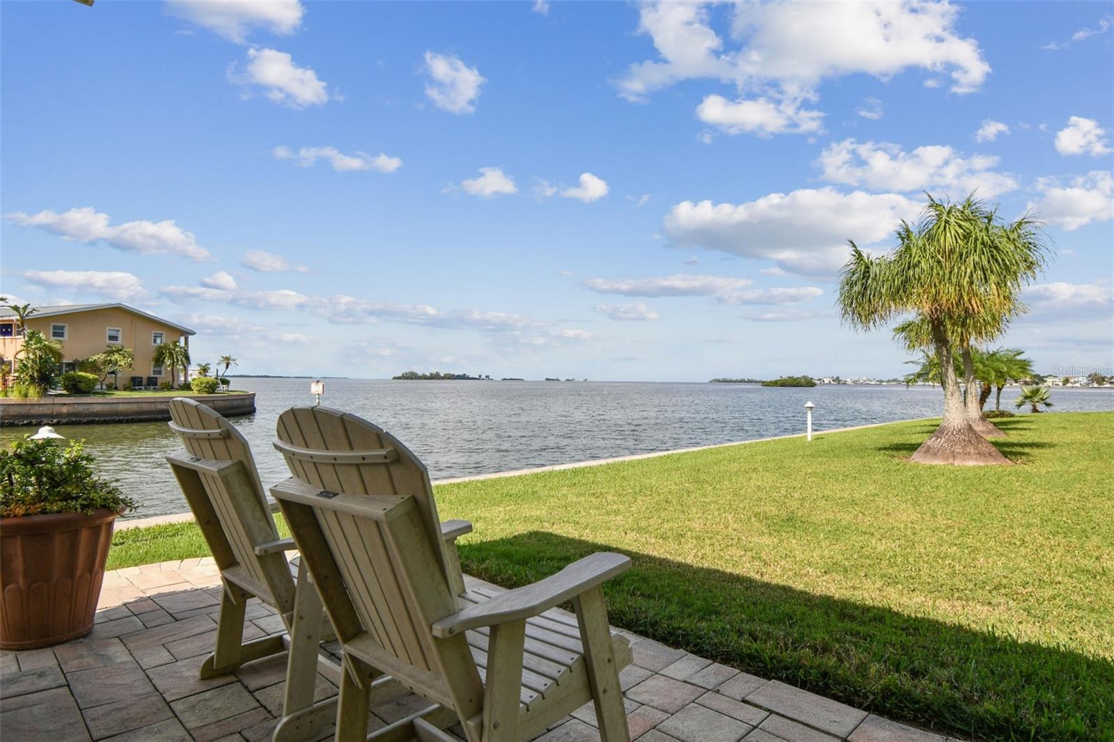 DOLPHIN POINTE OF DUNEDIN CONDO - Residential