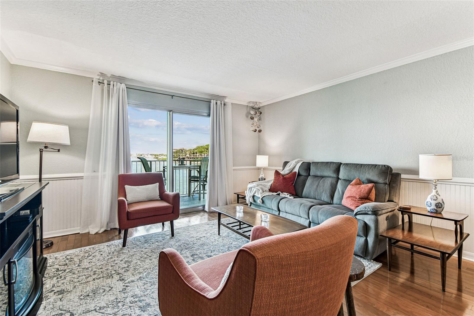 DOLPHIN POINTE OF DUNEDIN CONDO - Residential