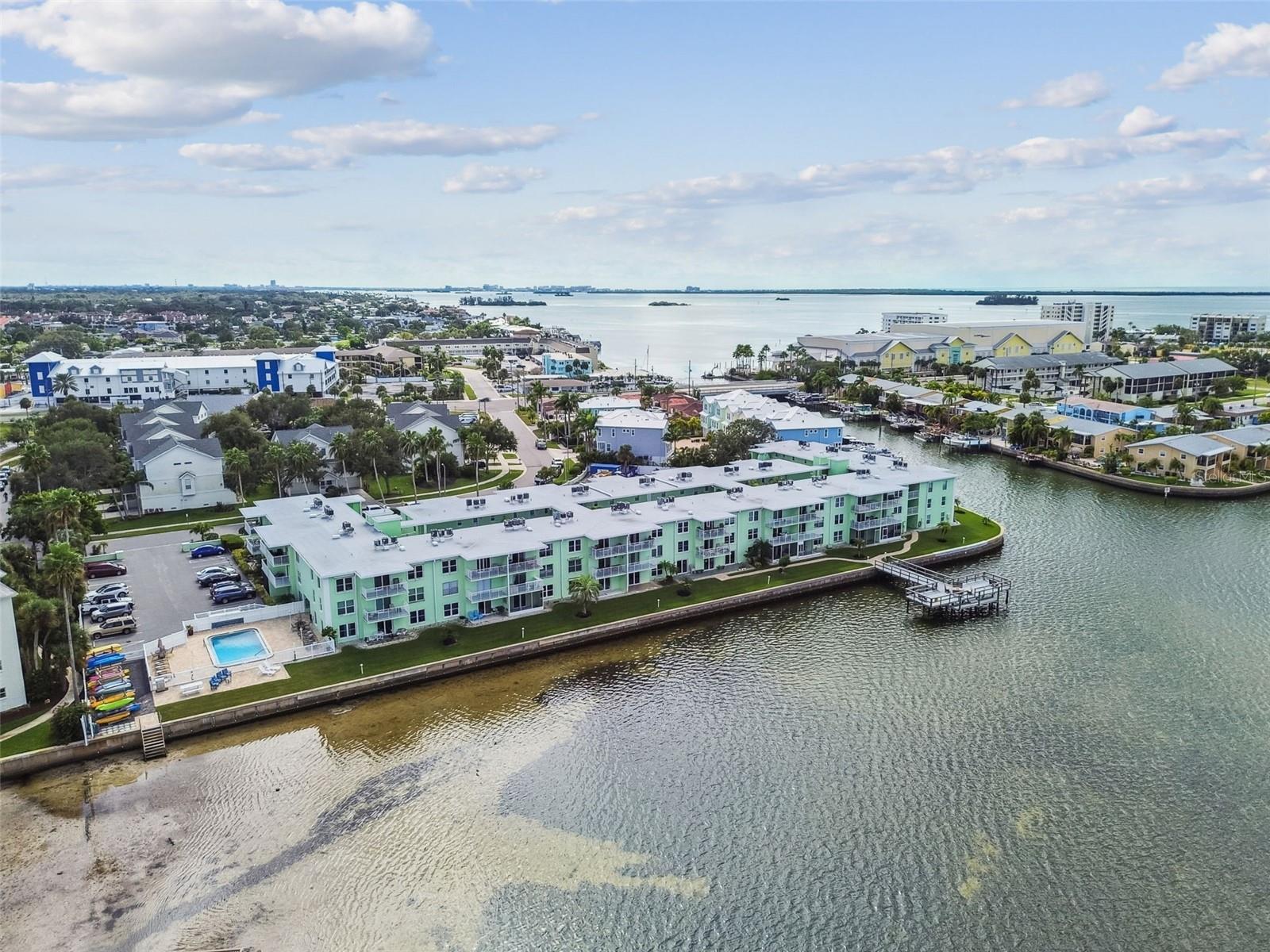 DOLPHIN POINTE OF DUNEDIN CONDO - Residential