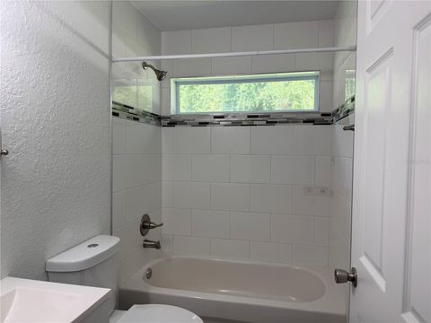 Tiny photo for 2210 SE 68th Street, Ocala, FL 34480 (MLS # OM727359)