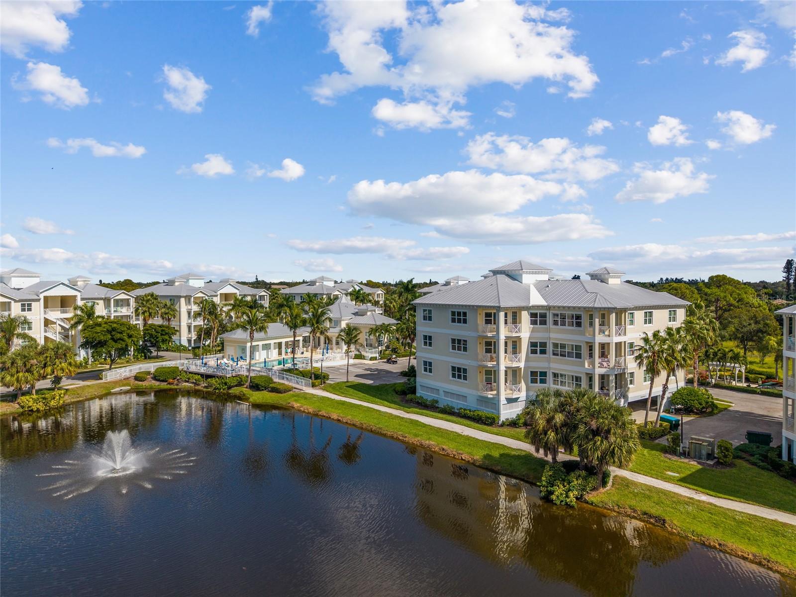 PALMA SOLA BAY CLUB PH 7 - Residential