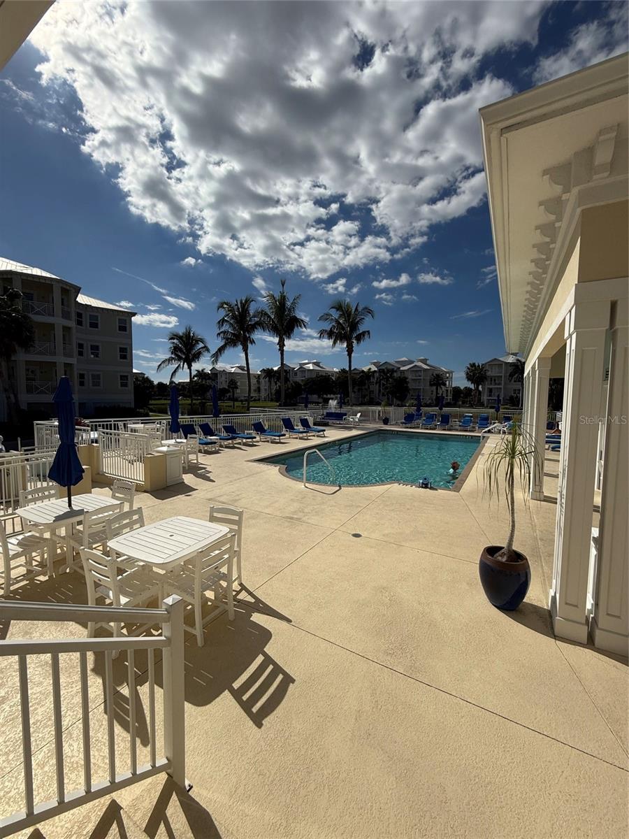 PALMA SOLA BAY CLUB PH 7 - Residential