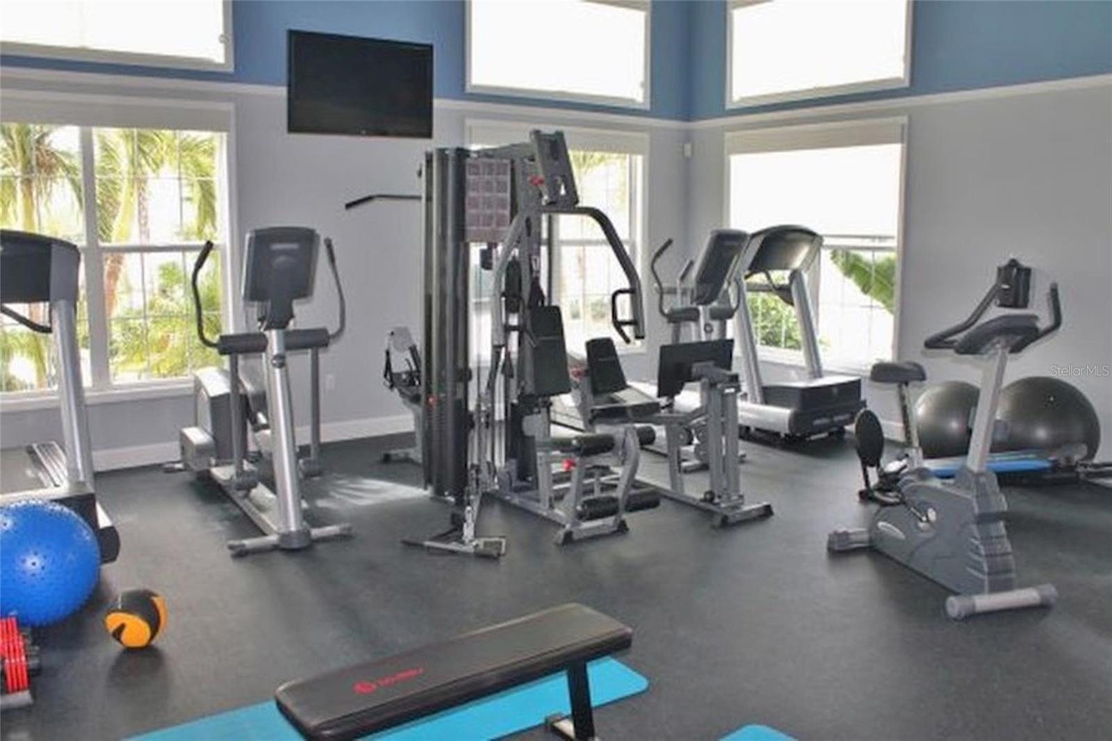 PALMA SOLA BAY CLUB PH 7 - Residential