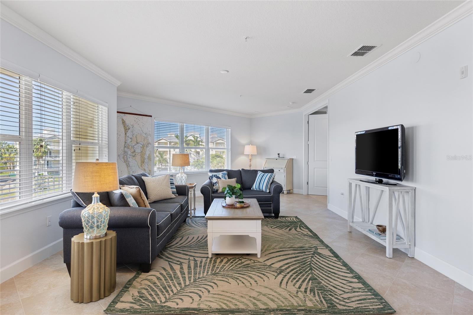 PALMA SOLA BAY CLUB PH 7 - Residential