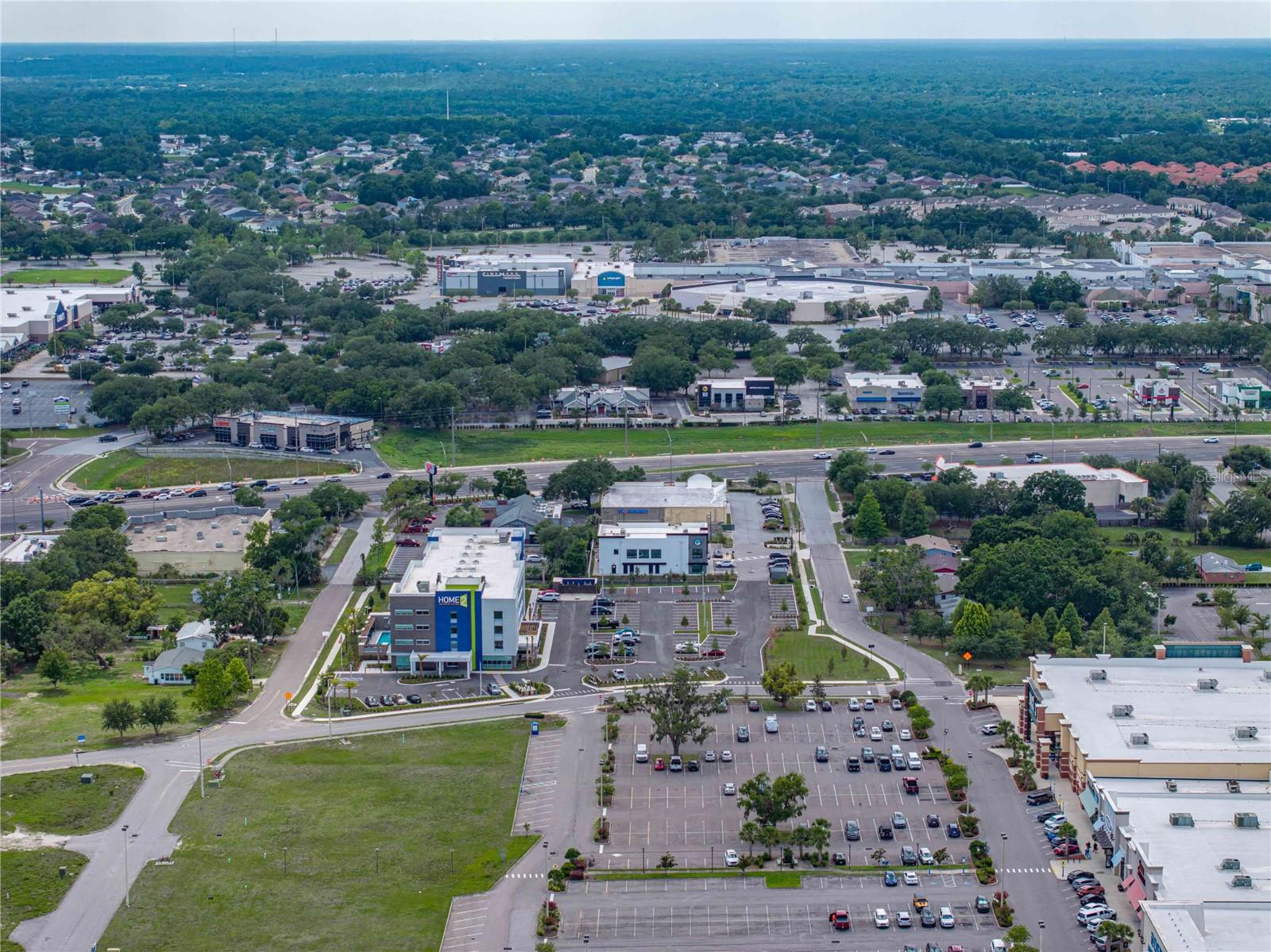 GLENWOOD PARK - Commercial Sale