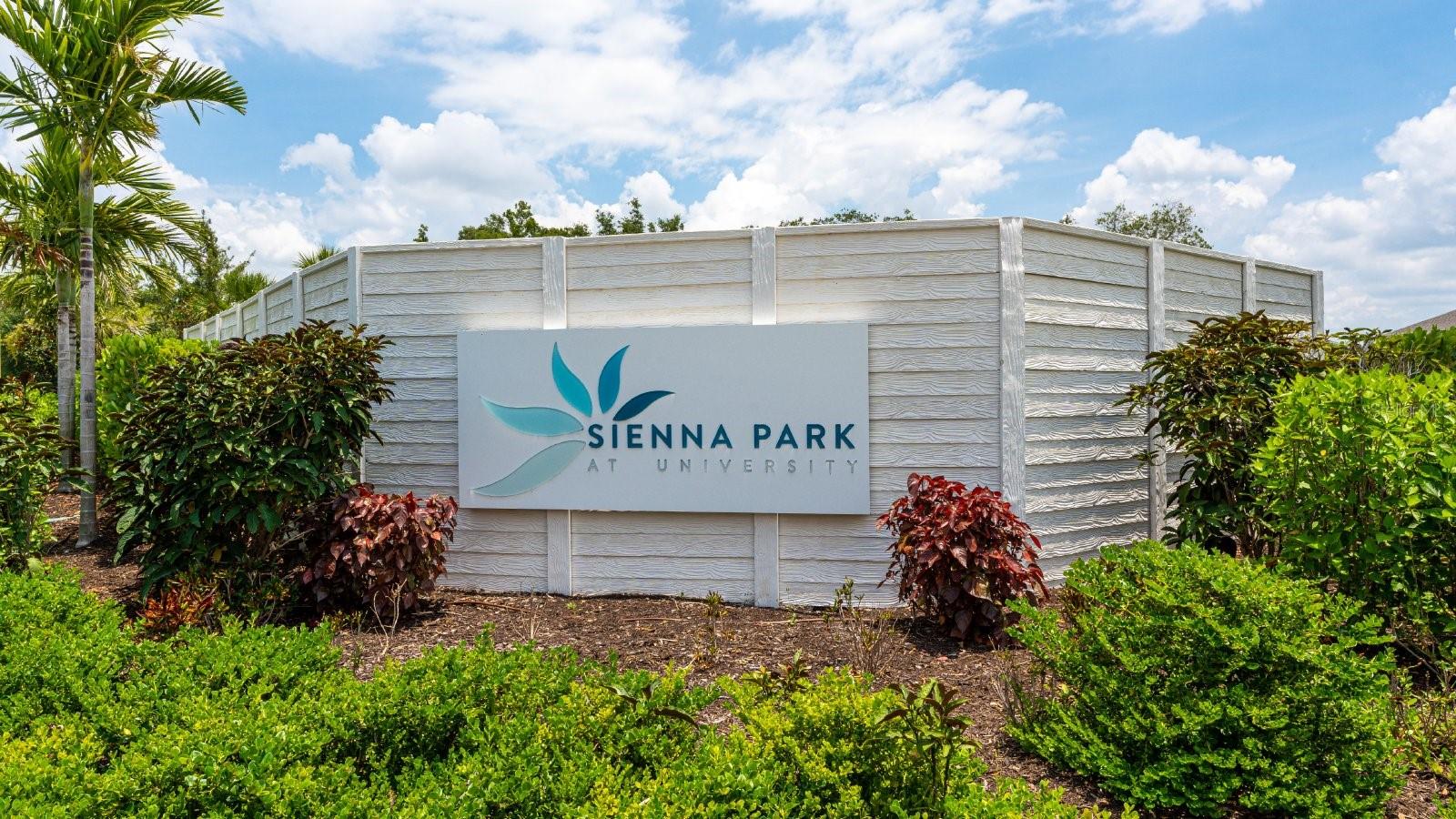 SIENNA PARK TWNHMS/UNIVERSITY - Residential Lease