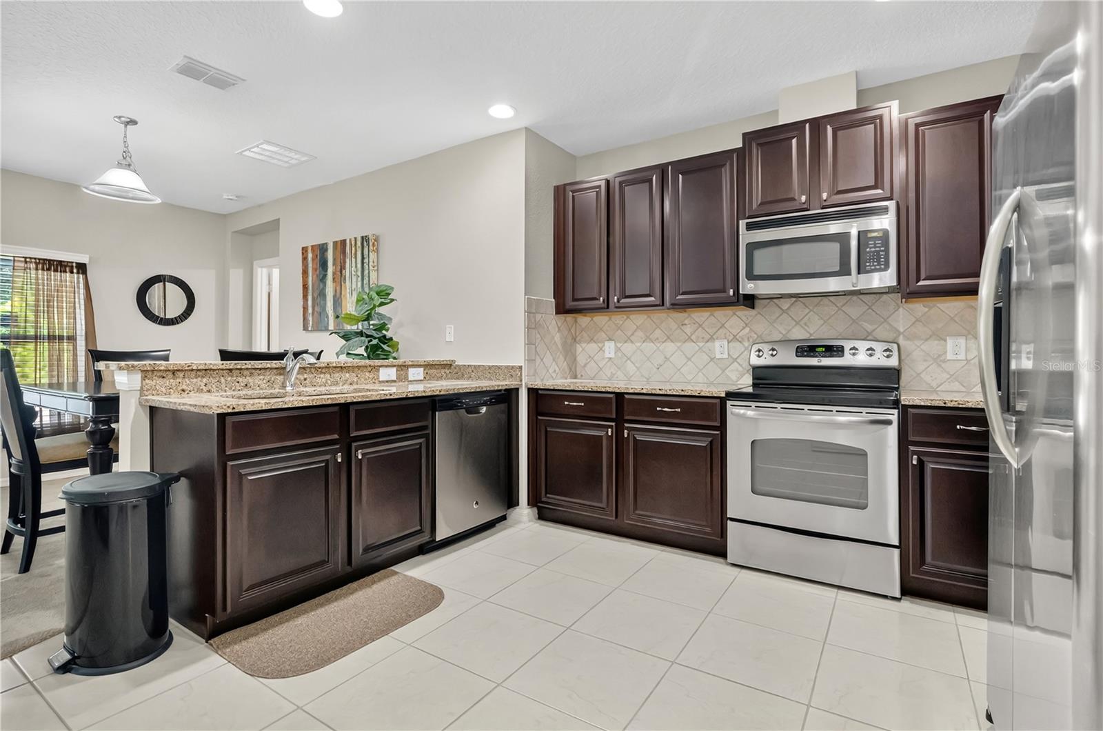 1414 MARSH MEADOW LANE