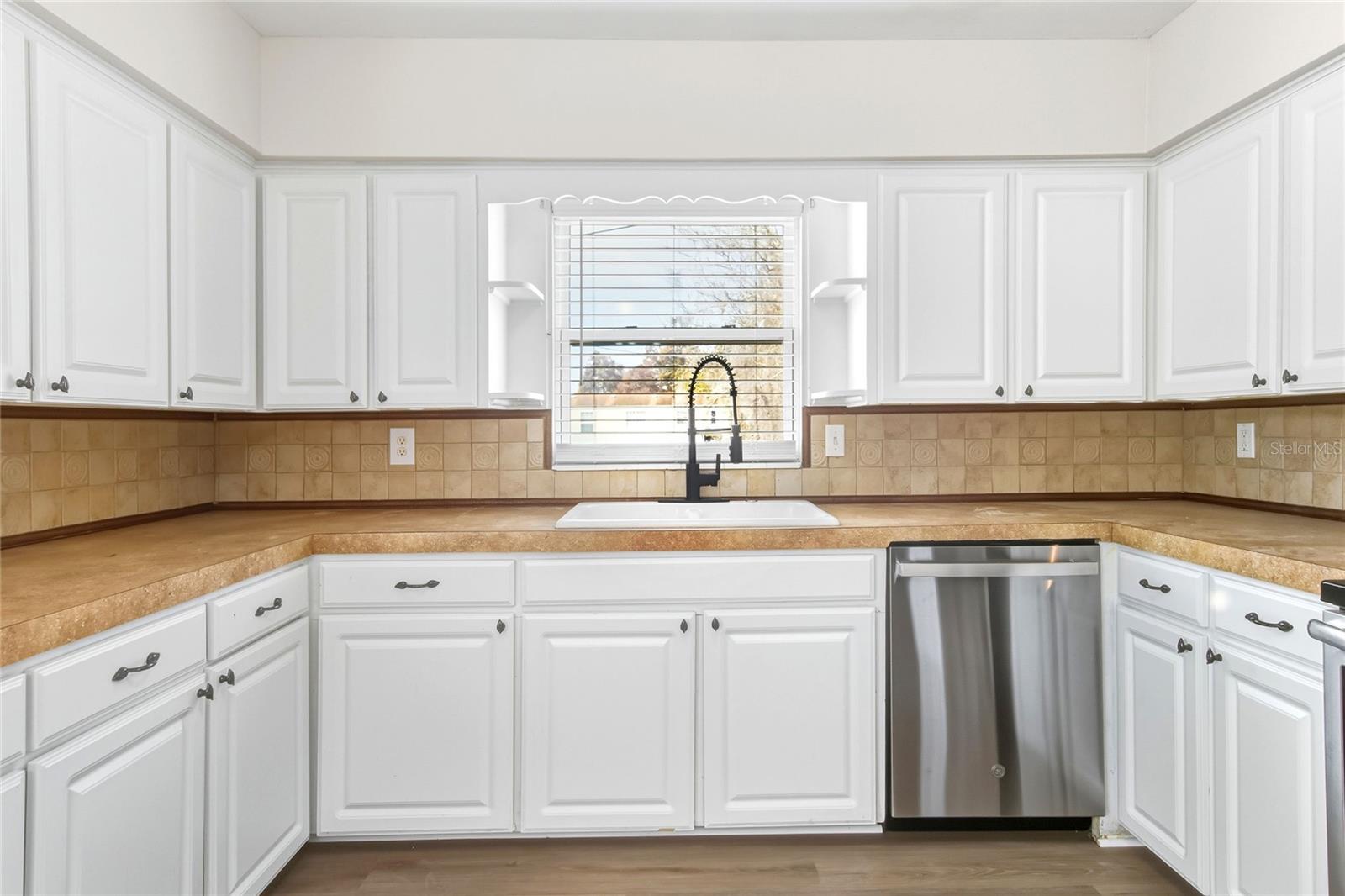 LONGVIEW TERRACE - Residential