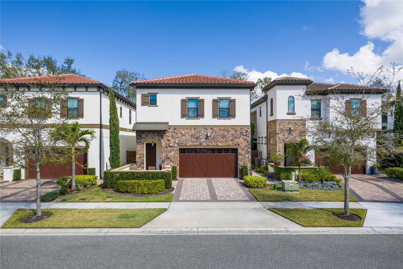 8125 VIA VITTORIA WAY