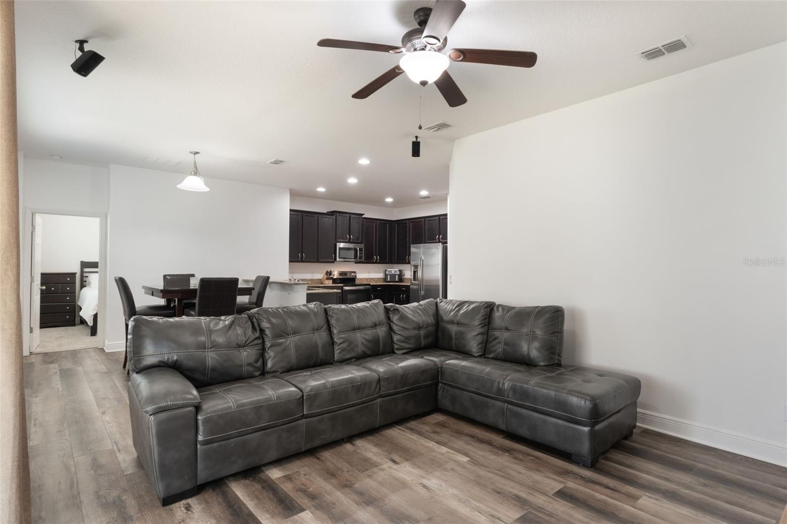 686 BLACK EAGLE DRIVE