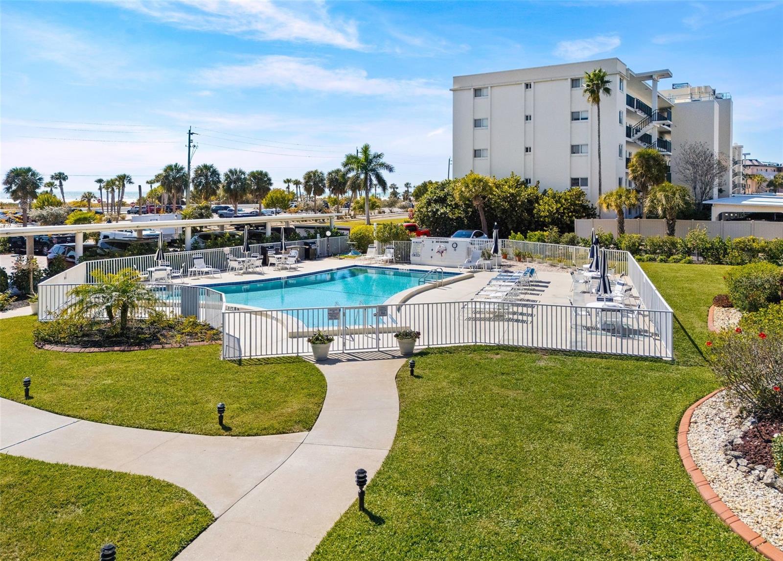 BEACHWAY APTS - Residential