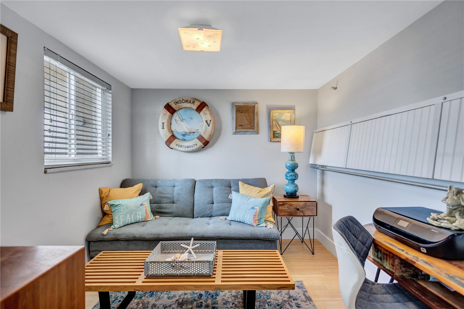 PRESIDENTIAL THE - Residential