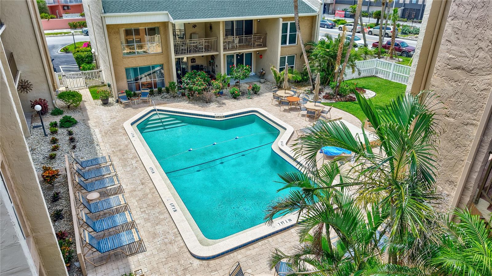 PRESIDENTIAL THE - Residential