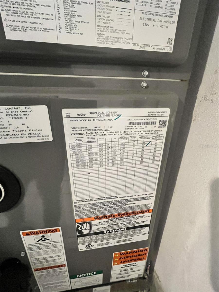 SPRING HILL - Residential