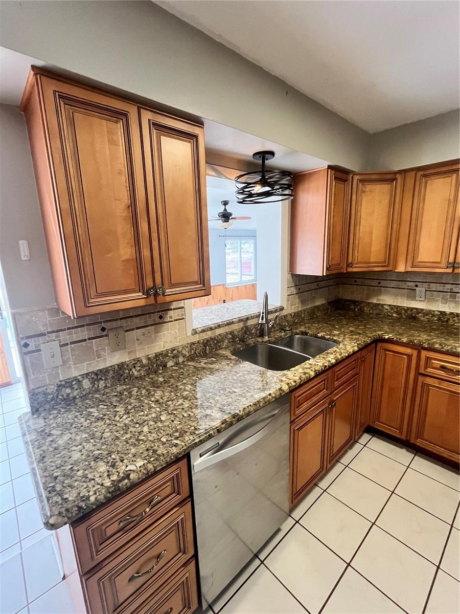 SPRING HILL - Residential